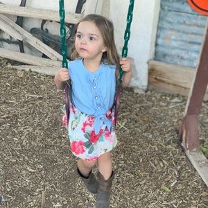 Meet your Posher, Ashley